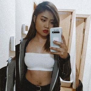 Meet your Posher, Ella